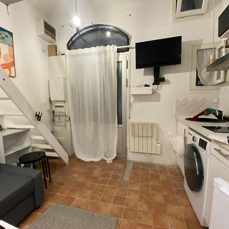 Апартаменты Studio Au Coeur De Париж Экстерьер фото